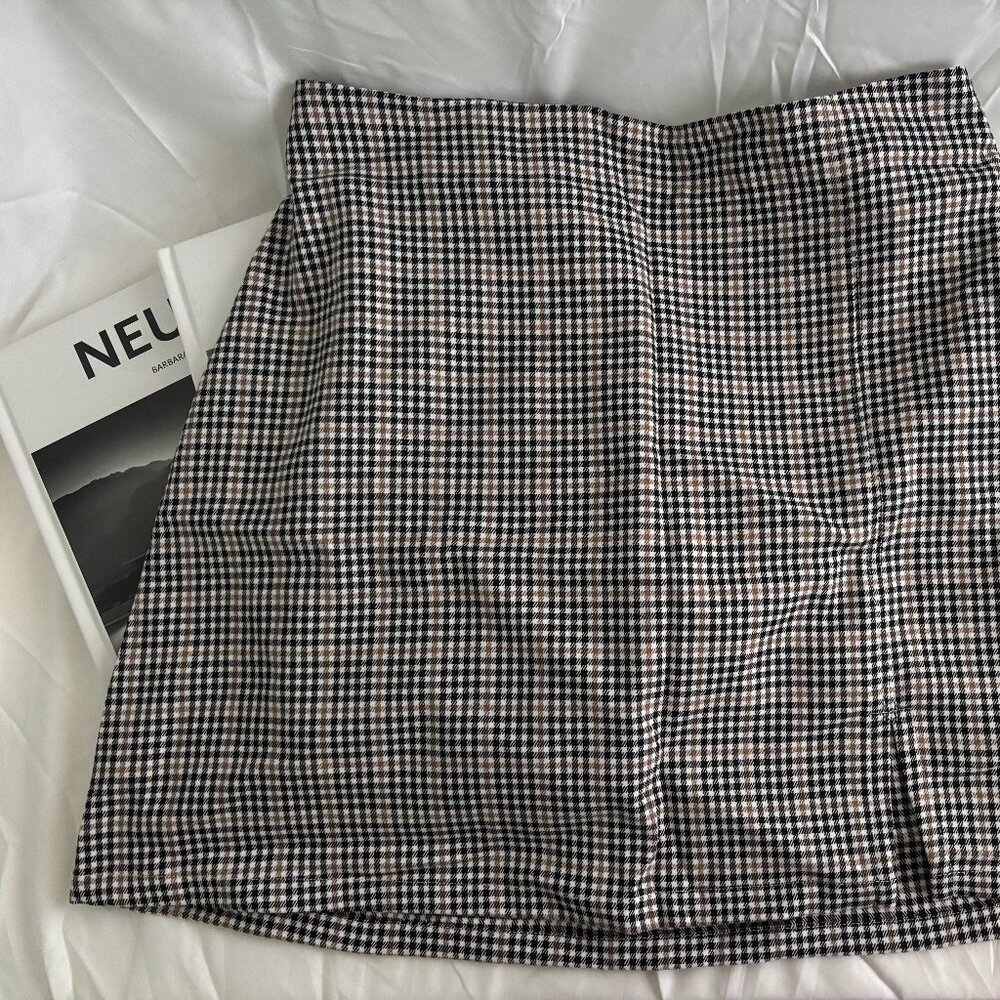 Hollister Skirt with Slit